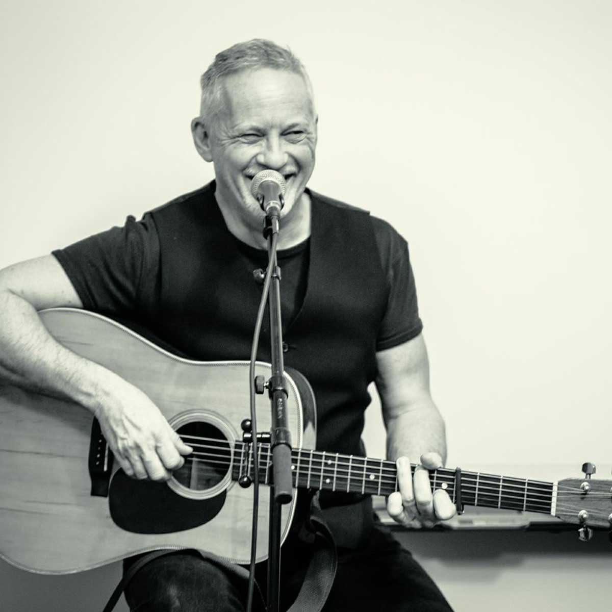 Ray-Weaver-1200×1200 Ray Weaver